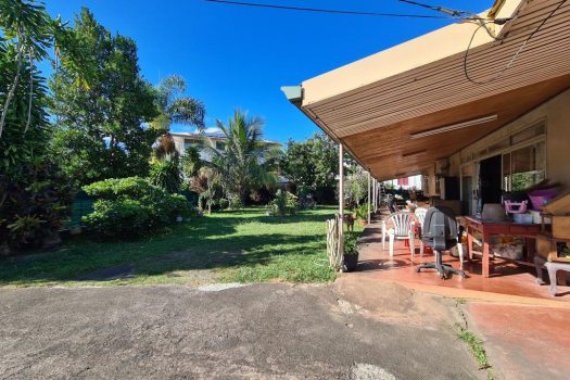 PIRAE GRANDE MAISON SUR UN BEAU TERRAIN