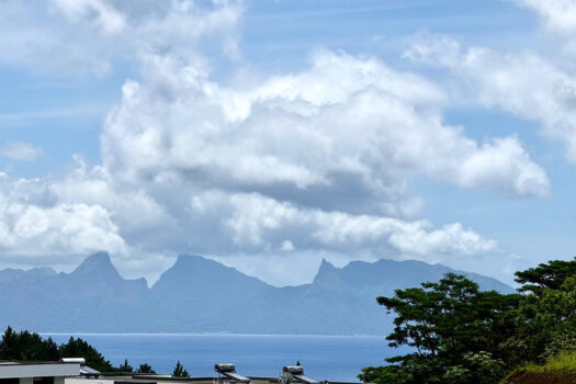 PAMATAI HILLS MAISON NEUVE AVEC VUE