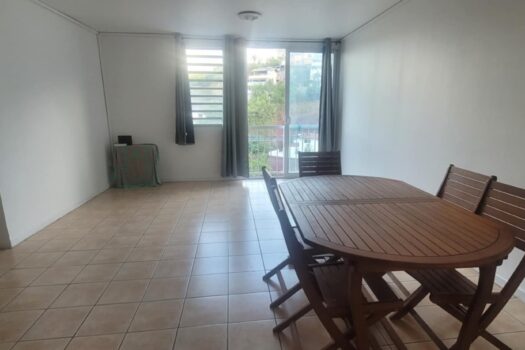 PAPEETE BEAU F2 AVEC PISCINE