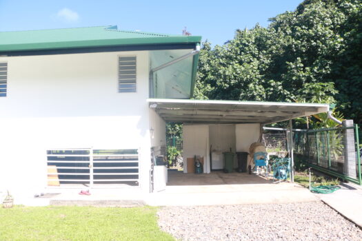 CHARMANTE MAISON À LOUER À MOOREA.