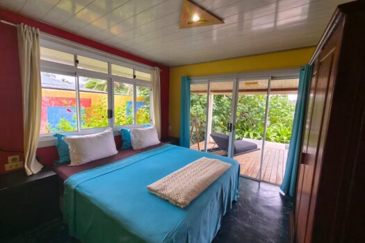 TOAHOTU VILLA F3 AVEC PISCINE ET VUE SUR MER