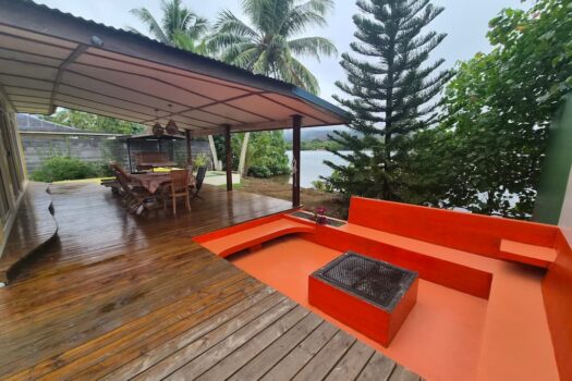 TOAHOTU VILLA F4 AVEC PISCINE ET VUE MER