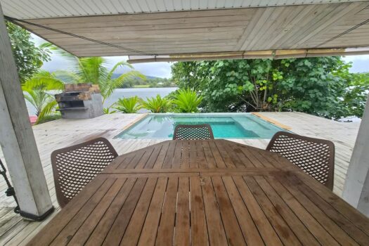 TOAHOTU VILLA F4 AVEC PISCINE ET VUE SUR MER