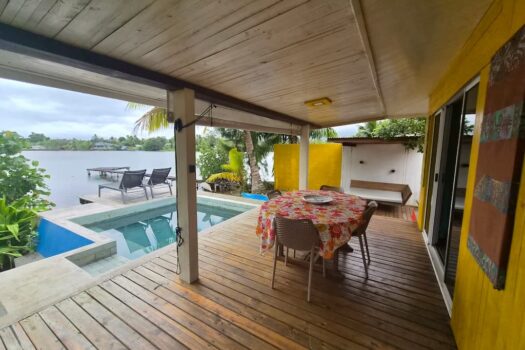TOAHOTU VILLA F3 AVEC PISCINE ET VUE SUR MER