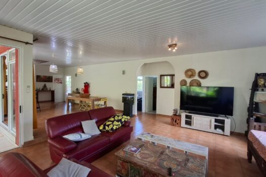 MOOREA-HAAPITI BELLE PROPRIETE 1000 M2