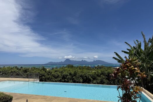 PUNAAUIA SUPERBE F3 AVEC VUE MOOREA