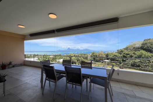 PUNAAUIA SUPERBE F3 AVEC VUE MOOREA
